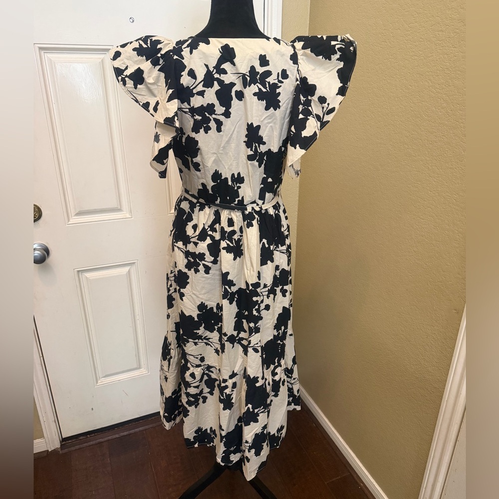 a new day Flutter Sleeve Black and Cream Midi Dress - Picture 3 of 8